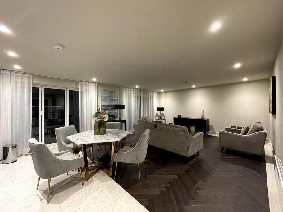 Апартаменты 2Br Urban Vista Retreat Chcl F7 Чигуэлл Экстерьер фото