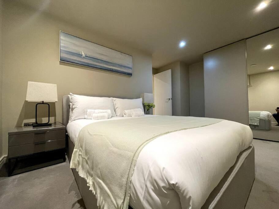 Апартаменты 2Br Urban Vista Retreat Chcl F7 Чигуэлл Экстерьер фото
